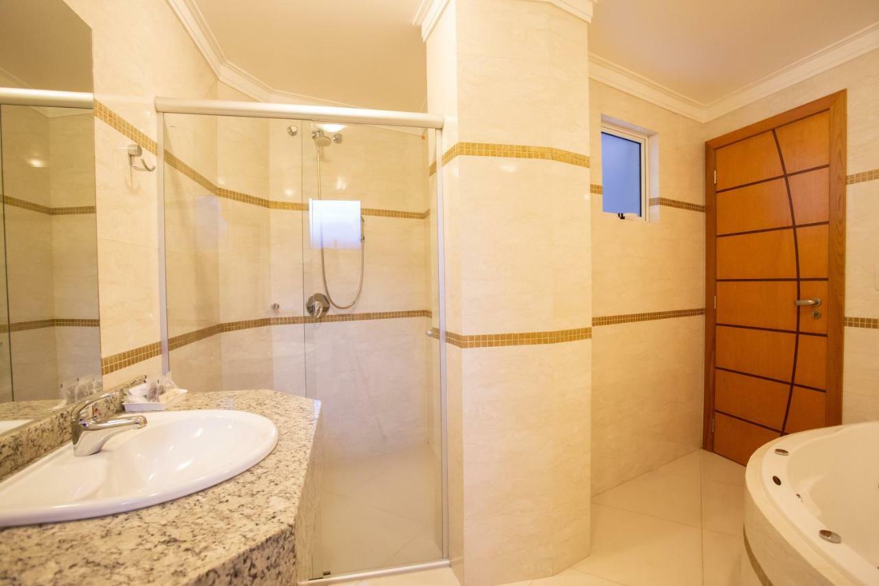 Barbur Center Hotel Понта-Гросса Экстерьер фото